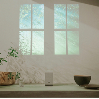 SONY LSPX-P1  超短焦点プロジェクターの画像