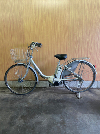 格安 電動自転車 YAMAHA パス 26インチ シルバー 充電器&バッテリー付き