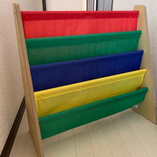 絵本立て　ブックスタンド　絵本収納