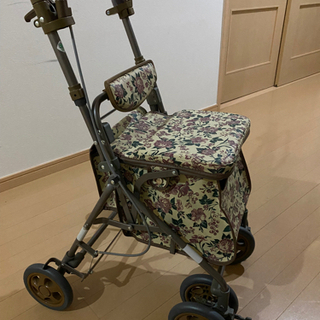 受け渡し予定者決まりました　シルバーカー　手押し車