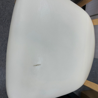 【無料】木製椅子2脚セットの画像