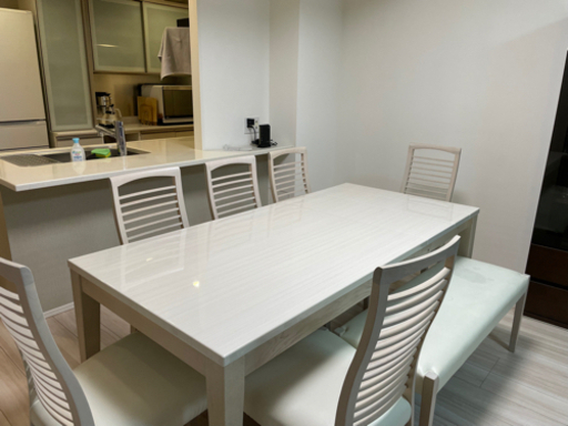 【10/19】までの出品ダイニングテーブル　長さ調整可能