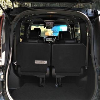 ●平成30年式トヨタエスクァイア 2.0Gi 後期 9インチナビ フリップダウンモニター両側電動スライドドア他●の画像