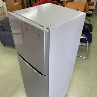 【リサイクルショップ　ピカソ　小松原】2016年製　大きい2ドア　ハイセンス Hisense 冷凍冷蔵庫　227L HR-B2301★5390★の画像
