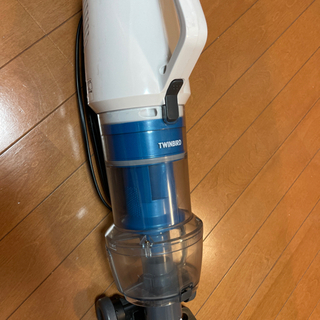 【代々木まで引き取り来れる方】ツインバード掃除機の画像
