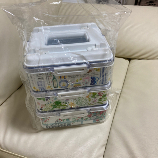 ３段お弁当箱