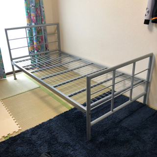 受け渡し先決定＊シングルベッドフレームあげます。