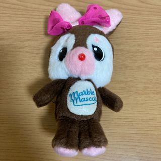 マーブルマスコット　うさぎのキーホルダー