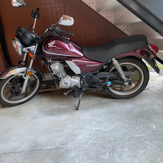 ホンダCB125T   排気量124cc  
