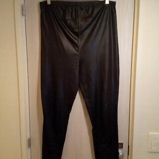 値下げしました　マタニティウェア　レギンス　英国ブランド　XL　皮革風　黒　高見えの画像