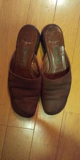 BALLY、スエード、サンダル
