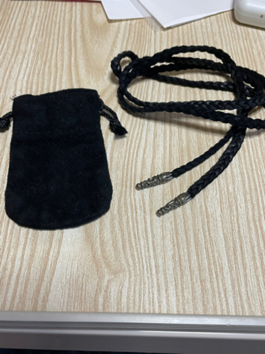 クロムハーツタイニーレザーブレードスモールスクロールボロチップ革紐 12,000円