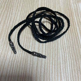 クロムハーツタイニーレザーブレードラージスクロールボロチップ革紐