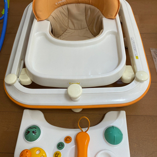 歩行器　コンビ　美品