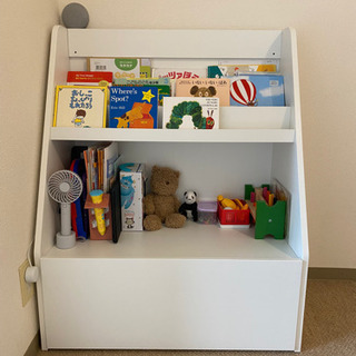 IKEA 子供用本棚　BERGIG ベリグの画像