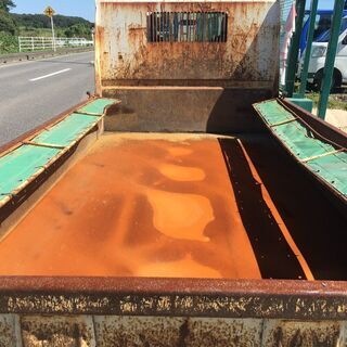 ご成約！3トンダンプ★フルフラットロー★H21年★F6★３ペダル★4ナンバーの画像