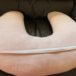 (決まりました)授乳クッション　ピンクの画像