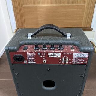 BEHRINGER BX108　ベースアンプの画像