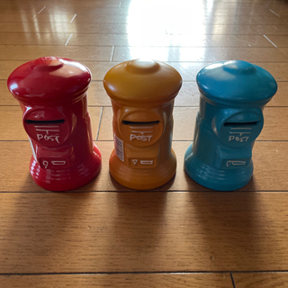 値下げ‼️虹色ポスト　