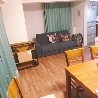 駅徒歩1分★個室4.2万★家具家電付き★17畳広々LDK★保証人...