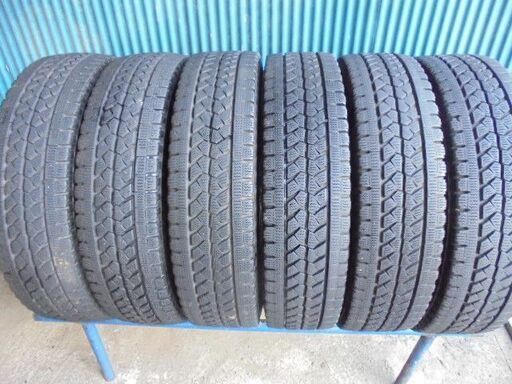 ブリヂストン BLIZZAK W979　205/85R16 117/115L LT　6本　7～8分溝　2020年製