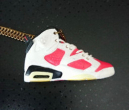 エアジョーダン　カーマイン　ネックレス