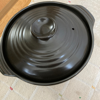 土鍋漆黒の画像