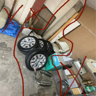 車のホイールやマフラーと家具(カーペット3枚＋チェア)貰ってくれ...