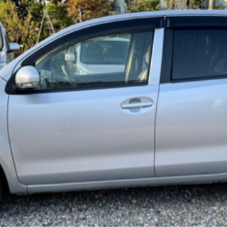 トヨタパッソ4WD平成23年8月6万キロ台車検2年付き全込み20万の画像