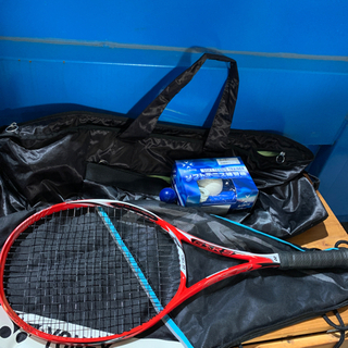 テニスラケット　YONEX
