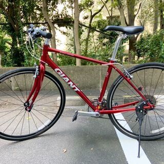 2019 GIANT Bicycles | ESCAPE R3