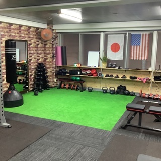 Switch On Fitness　英語でパーソナルトレーニング...