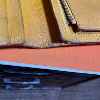 断捨離中　お値下げしました。HERME'S べアンスフレ　高級リザ-ト　レモンイエローの画像