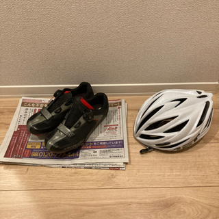 ビンディングシューズとヘルメット (ボン) 舟入川口町のロードバイクの 