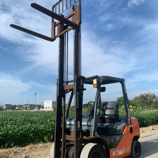 フォークリフト トヨタ02-8FD25 2203時 2.5t デ...