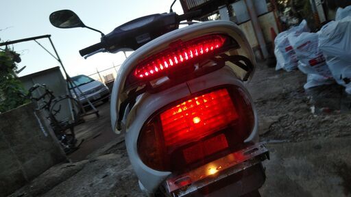 ⭐ホンダライブディオZXタイプ　AF35　白　極悪爆音マフラー　エナメルシート
