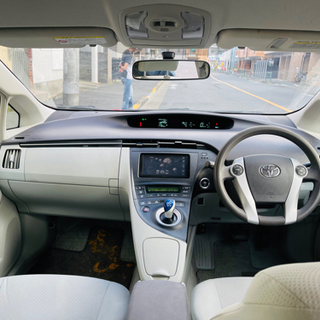 トヨタプリウス車検5年の9月までの画像