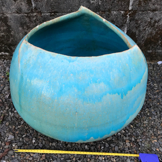 水槽？植木鉢？？？（陶器です①）