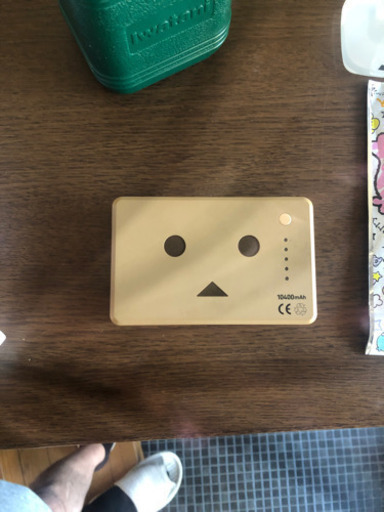 ダンボー　よつばと　モバイルバッテリー　大容量　10400mAh