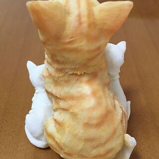 猫の置物の画像