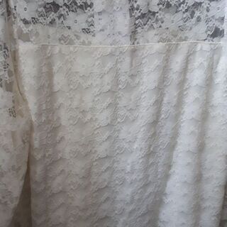 レースプルオーバー(新品未使用)の画像