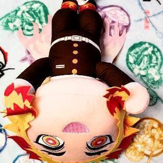 新品タグ付き☆鬼滅の刃 煉獄杏寿郎れんごくきょうじゅろうメガジャンボ寝そべりぬいぐるみ  きめつのやいばの画像