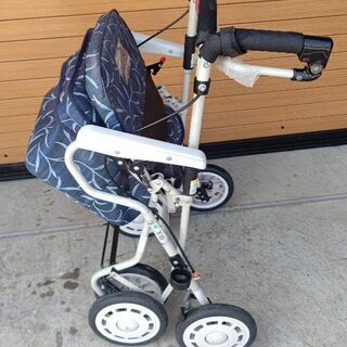 シルバーカー ナウベイシスNWの画像