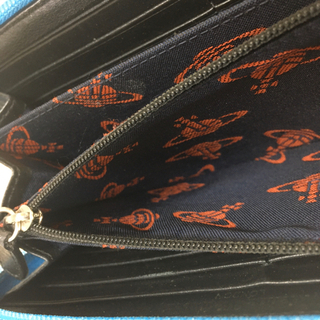 S169　ヴィヴィアンウエストウッド★Vivianne Westwood★長財布★ラウンドジップ★光沢ブルーの画像