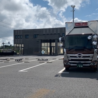 4tドライバー募集！！即入寮可能な社宅！車両貸し出し可能！未経験スタートに優しい環境！長距離一切なし！の画像