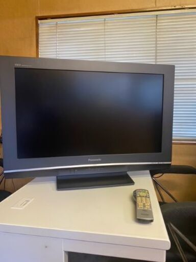 受け渡し予定者決まりました。Panasonic VIERA 32型液晶テレビ TH-32LX80-H 2008年製