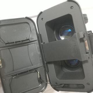 VRゴーグルとリモコンの画像