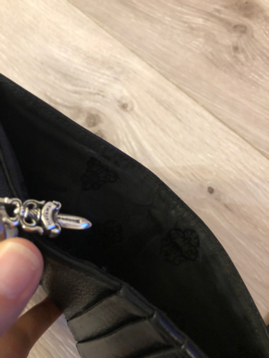 クロムハーツ　財布　スクエアジップ