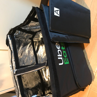 ウーバーイーツ　バッグの画像