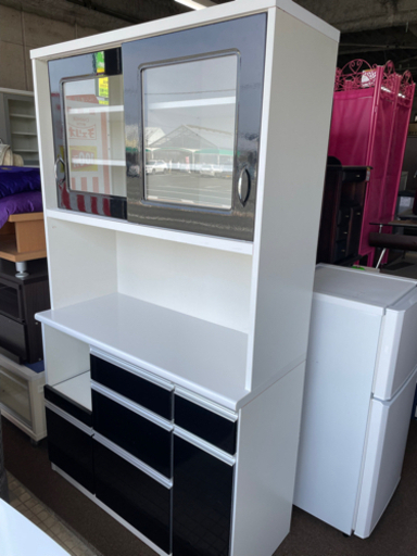 ジモティ限定価格❗️食器棚❗️キッチン収納❗️キッチンボード❗️オシャレ✨